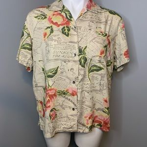 5/$25 - Liz Claiborne Hawaiian button you top